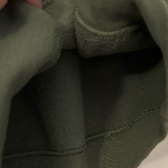 US Army Graphic Hoodie - Picture 7 of 11